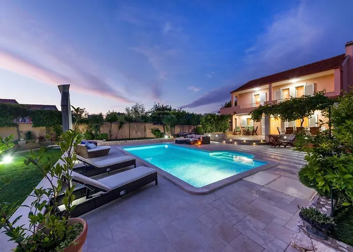 Navis Luxury Villa Vodice